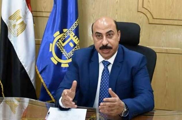 محافظ أسوان يوجه بتكاتف الجهود لتوفير المناخ المناسب لطلاب الثانوية العامة
