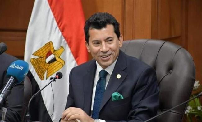 وزير الرياضة يهنئ المنياوي بفضية العالم لرفع الأثقال البارالمبي