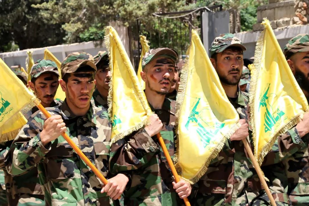 مسئولون: آلاف المقاتلين من الخارج سيلتحقون بـ حزب الله إذا اندلعت الحرب