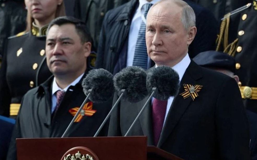 "بوتين": مستقبل روسيا يعتمد على جيشها