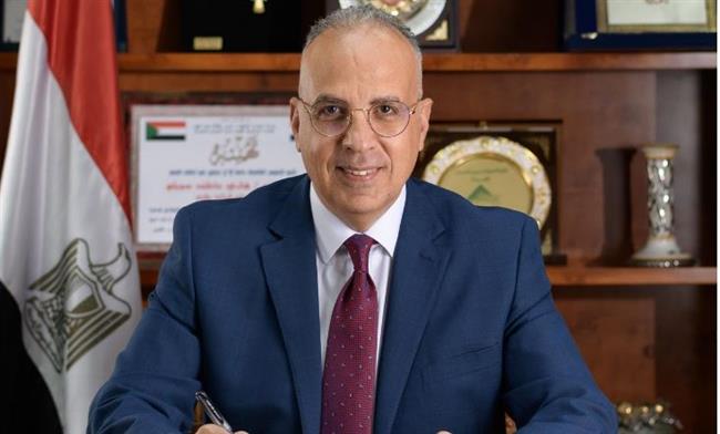 وزير الري يتابع منظومة الشكاوى 