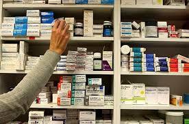   الحق في الدواء: 400 صنف دوائي أسعارها تتحرك أسبوعيا.. وهذا موعد انتهاء الأزمة