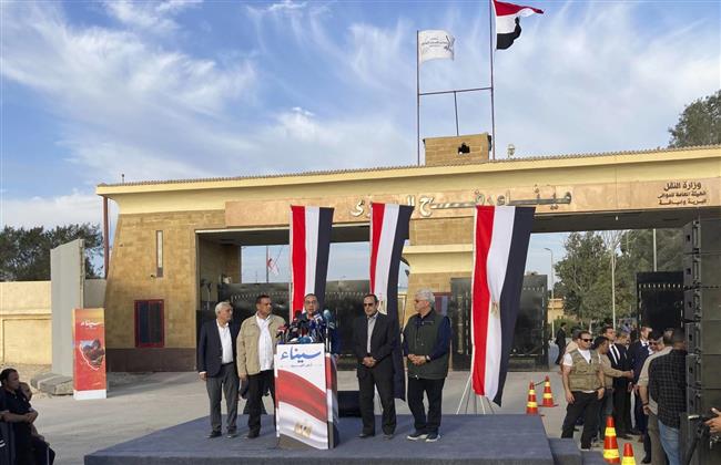معبر رفح.. مسئول ميناء العريش: رصيف تحيا مصر استقبل مساعدات قطاع غزة