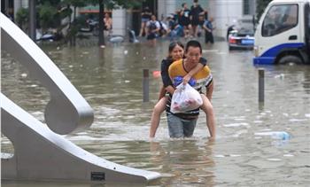   إجلاء الآلاف ومصرع وفقدان 5 أشخاص وإغلاق مقاصد سياحية بشرق الصين بسبب الأمطار الغزيرة