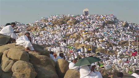 الحكم الشرعي لـ الحج بـ تأشيرة الزيارة