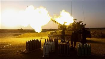   مدفعية الاحتلال تستهدف شرق مخيم البريج وسط قطاع غزة 