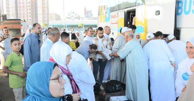 عودة الفوج الثاني من بعثة حجاج الجمعيات الأهلية إلى أرض الوطن بدمنهور