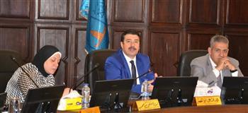 مجلس أمناء كليات ومعاهد جامعة الإسكندرية يناقش آليات تنفيذ موازنة البرامج والأداء للجامعة