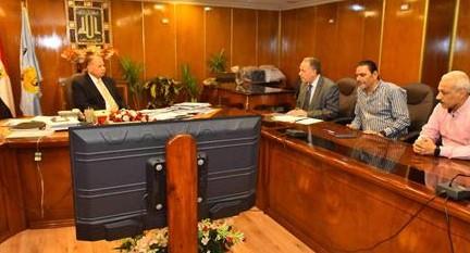 محافظ أسيوط يعتمد تنسيق القبول بالصف الأول الثانوي العام بحد أدنى مجموع 243 درجة