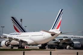   نقابات العاملين بمطارات باريس تُهدد بالدعوة إلى إضراب مع اقتراب الألعاب الأولمبية