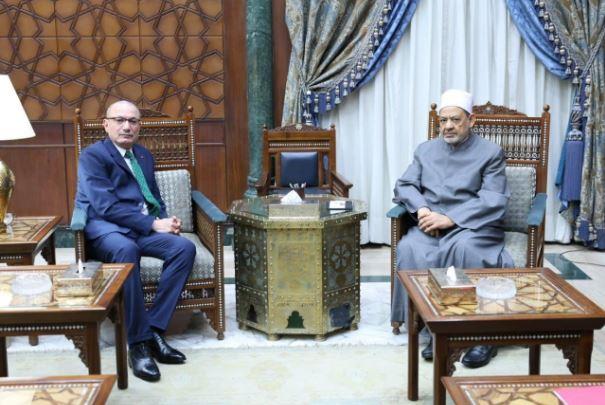 "الطيب" يستقبل السفير التركي لبحث زيادة عدد الطلاب الأتراك الدارسين في الأزهر