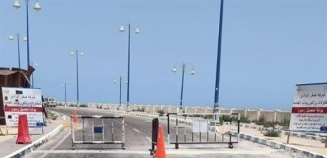 إغلاق كورنيش مطروح الجديد والطرق المؤدية للشواطئ المفتوحة لاضطراب حالة البحر