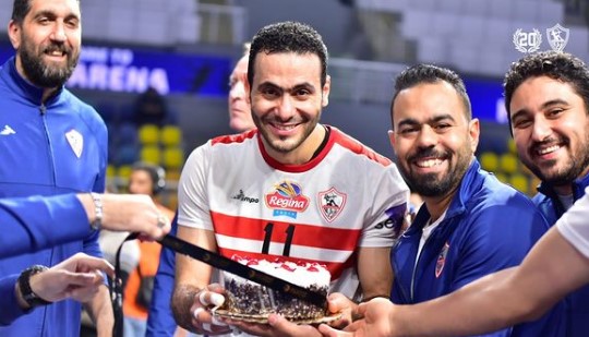 الزمالك يعلن تجديد عقد "أحمد يوسف" قائد فريق الطائرة