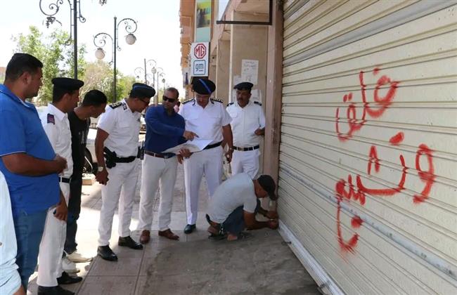 في حملة مكبرة بـ 6 أكتوبر.. غلق وتشميع 13 محلا ورفع الإشغالات بالمنطقة