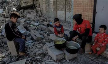 إعلام غزة: الاحتلال يتبع سياسة التجويع وأكثر من 3500 طفل معرضون لخطر الموت