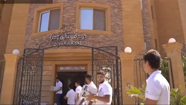 احتفالاً بذكرى 30 يونيو.. «مستقبل وطن» يوزع هدايا على المواطنين بطور سيناء 