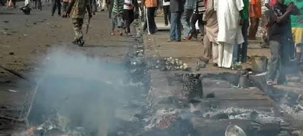 ارتفاع حصيلة ضحايا سلسلة من التفجيرات في نيجيريا إلى 48 قتيلا ومصابا