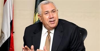 القصير: الدولة ترحب بالاستثمارات الأجنبية في مجال الزراعة والتعاون مع القطاع الخاص