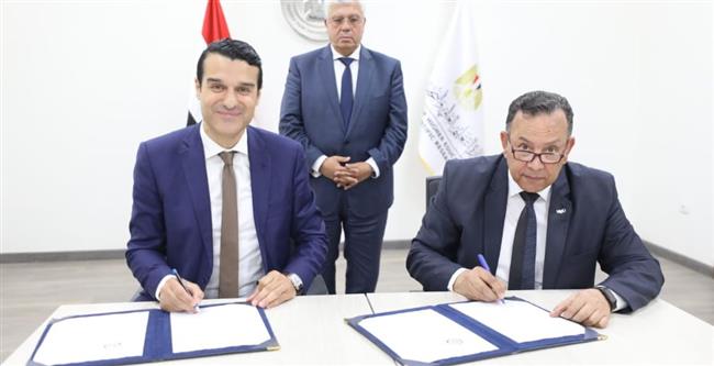 توقيع اتفاقية تعاون بين جامعة المنصورة الجديدة وجامعة إيفانستي الفرنسية