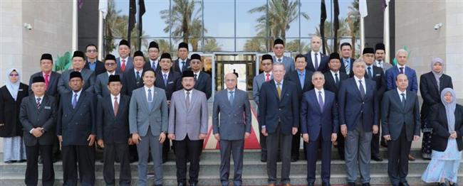 وزير العدل يستقبل قاضي قضاة ماليزيا 