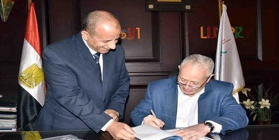 محافظ الأقصر يعتمد نتيجة الشهادة الإعدادية بنسبة نجاح 80%