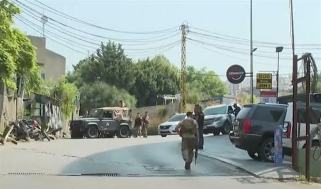 وزير لبناني سابق: هناك مَن يريد تدمير بلادنا باستهداف سفارة واشنطن
