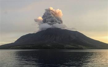   إندونيسيا : ثوران بركان " جبل إيبو " مرتين في نفس اليوم