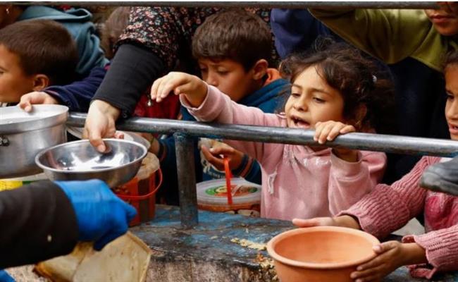 اليونيسيف : 90% من أطفال في غزة يعانون من فقر غذائي حاد