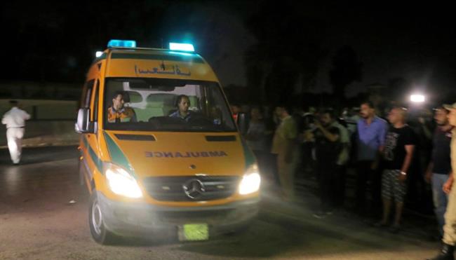 إصابة 4 أشخاص إثر انقلاب سيارة في البدرشين