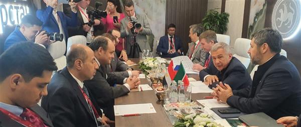 وزير التجارة يبحث مع رئيس جمهورية تتارستان نتائج زيارة وفد الأعمال التتاري لمصر