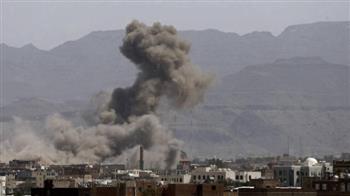   الحوثيون : غارات أمريكية بريطانية علي مواقع في "الحديدة"