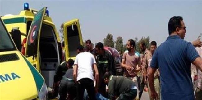 مصرع وإصابة 14 إثر انقلاب سيارة عمالة زراعية في البحيرة