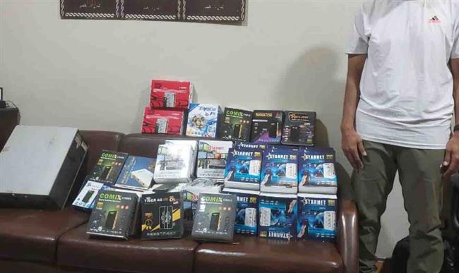 ضبط محل بالقليوبية لبيع أجهزة "الريسيفر" المعدة لفك شفرات القنوات الفضائية