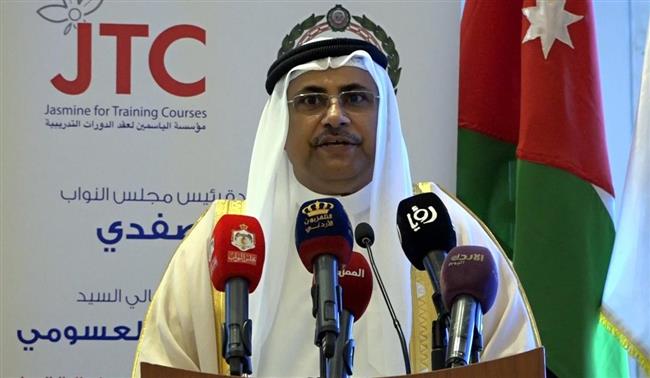 "العسومي": الثورة التكنولوجية أصبحت المدخل الرئيسي لتحقيق التقدم 