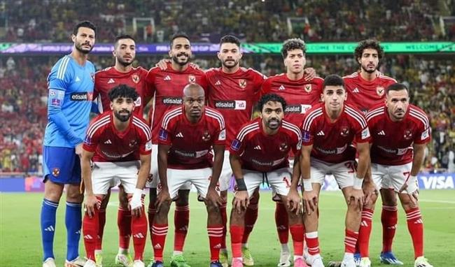 الدوري المصري .. وسام أبو علي يقود هجوم الأهلي أمام طلائع الجيش