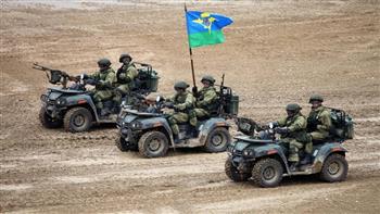   الجيش الروسى يستخدم دراجات نارية ومركبات رباعية في عملية تحرير ستارومايورسكوى