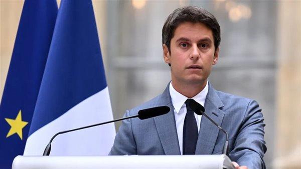 رئيس الوزراء الفرنسي: اليمين المتطرف بات على أبواب السلطة