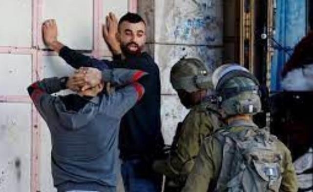 مسئول أممي: الأسرى الفلسطينيون يعانون انتهاكات إسرائيلية تمثل خرقا فاضحا للقوانين الدولية