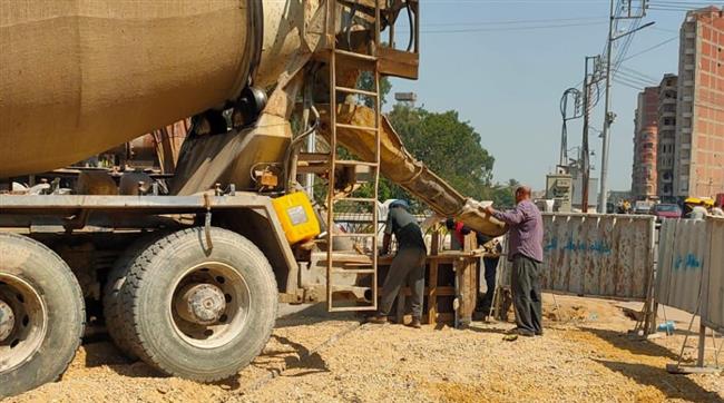 محافظ الغربية يتابع توسعة وتطوير كوبري سكة المحلة بحي ثان طنطا