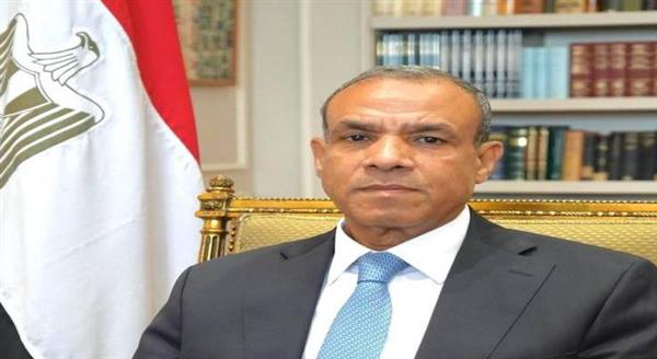 وزير الخارجية يتوجه إلى جيبوتي ومقديشو على أولى رحلات مصر للطيران