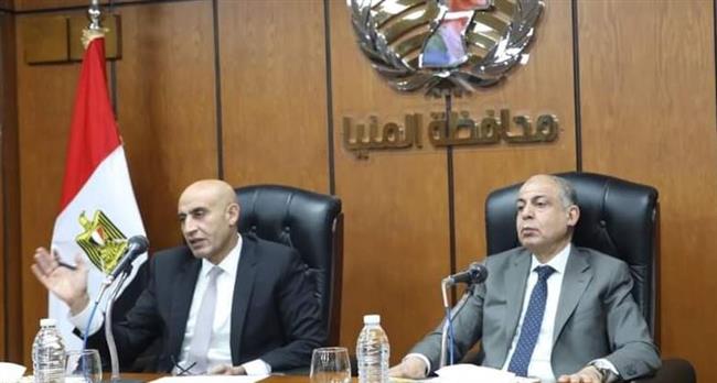 محافظ المنيا يستقبل وزير التربية والتعليم 