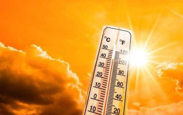 منخفض جوي يضرب البلاد.. الأرصاد تكشف حالة الطقس خلال الأيام المقبلة.. فيديو