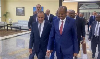   وزير الخارجية يعقد مباحثات مع نظيريه الجيبوتي والصومالي