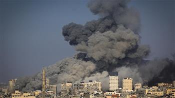   شهيدان وعدد من الجرحى في قصف إسرائيلى لمنزل غرب دير البلح بقطاع غزة
