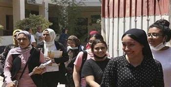 سهل ومباشر .. التفاضل والتكامل يرسم الفرحة على وجوه طلاب الثانوية العامة بالقليوبية