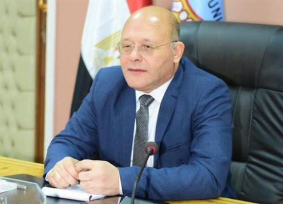  فريق مستشفى سوهاج الجامعي ينجح في إجراء عملية رقع ورأب قاع الجمجمة