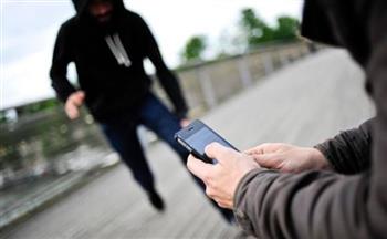   مباحث القاهرة تضبط تشكيلا عصابيا تخصص في سرقة الهواتف المحمولة من المواطنين