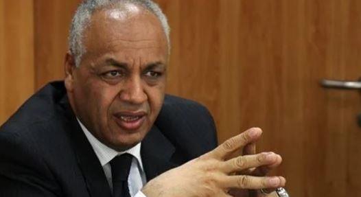 مصطفى بكري: محافظ الدقهلية يقوم بعمله ويسعى لإيصال الخبز لمستحقيه