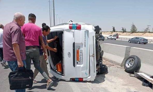 إصابة 8 أشخاص في انقلاب ميكروباص على الطريق الإقليمي بالجيزة