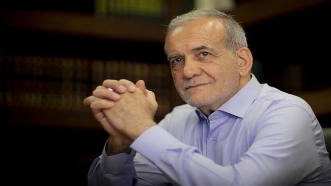 "بزشكيان" يتعهد لـ"هنية" بعدم ترك الشعب الفلسطيني وحيدًا وسط ظروف غزة الصعبة